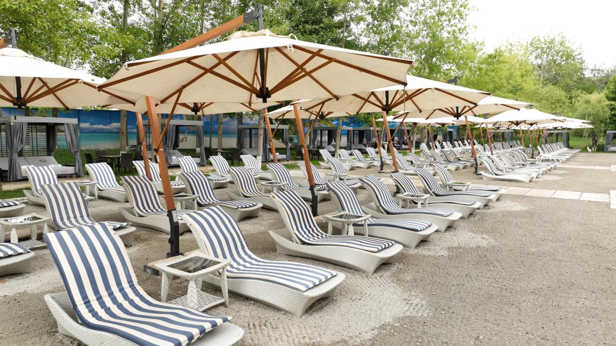 Multi Grand Pharaon Hotel Ptghni Екстер'єр фото