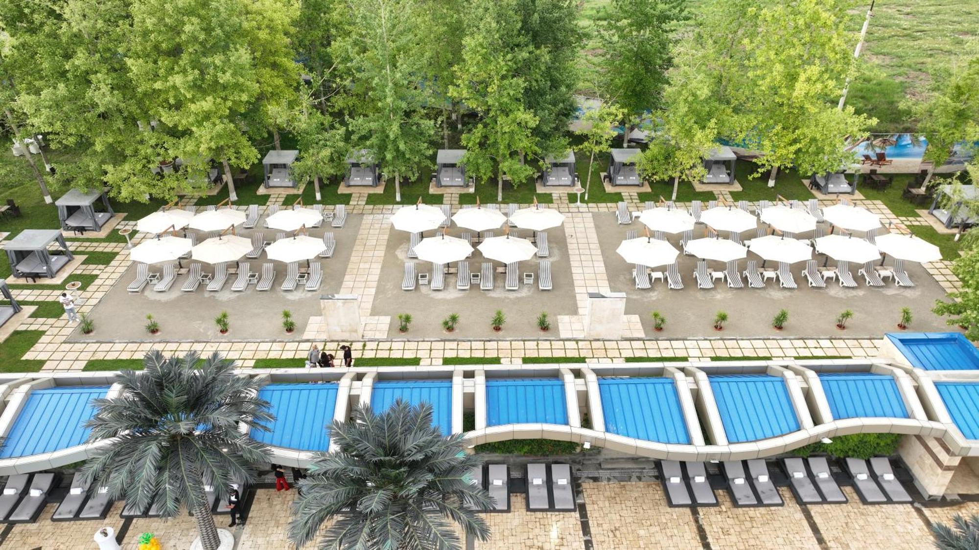 Multi Grand Pharaon Hotel Ptghni Екстер'єр фото