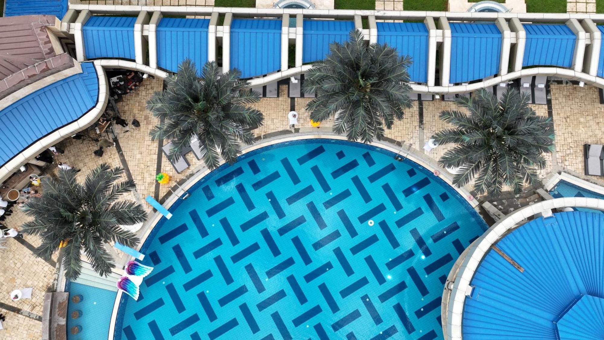 Multi Grand Pharaon Hotel Ptghni Екстер'єр фото