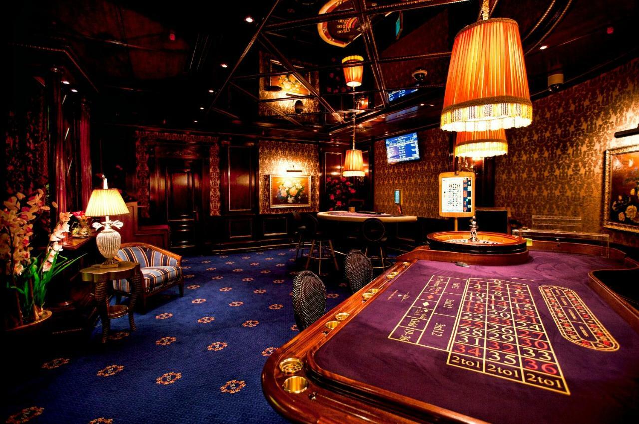 Multi Grand Pharaon Hotel Ptghni Екстер'єр фото