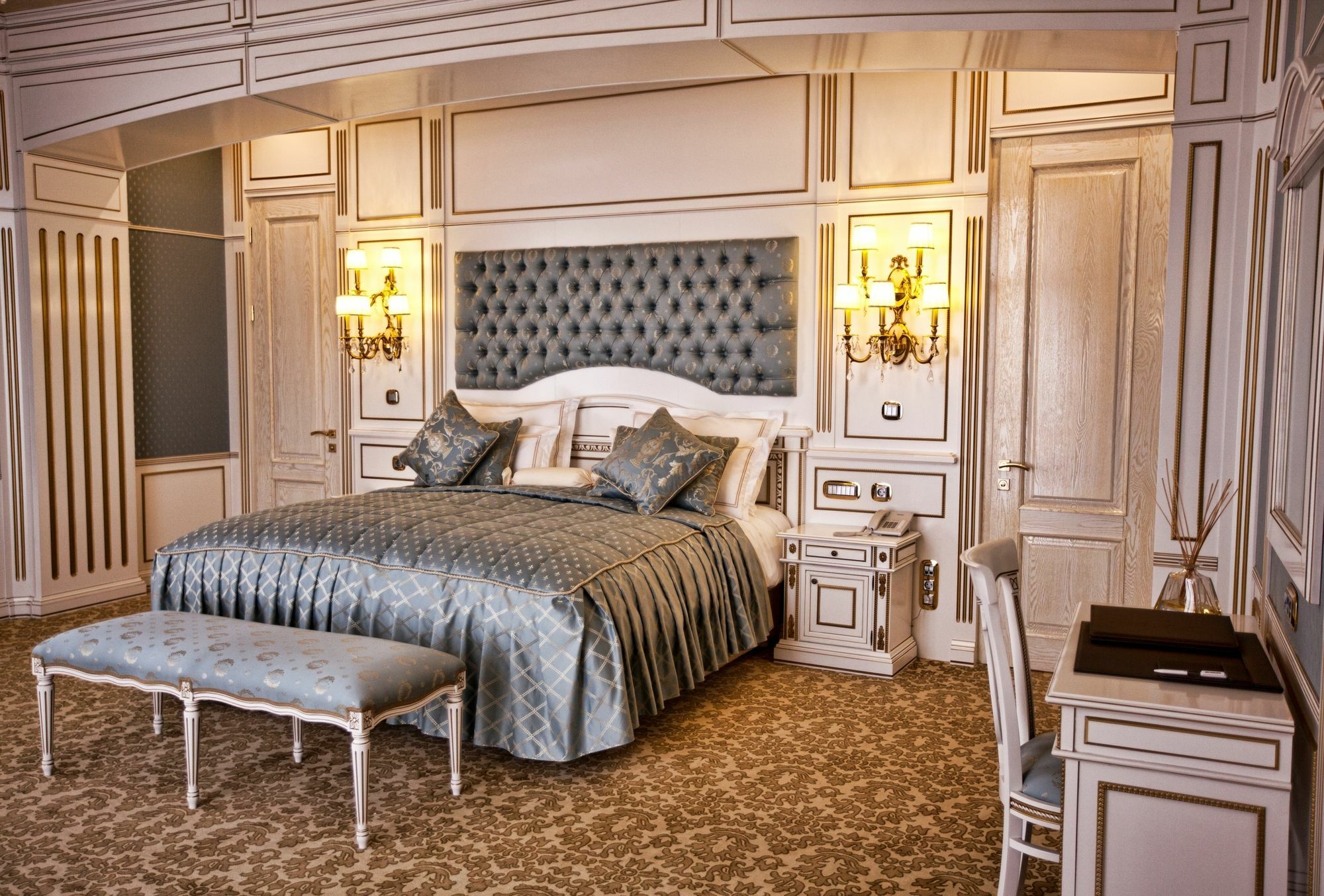 Multi Grand Pharaon Hotel Ptghni Екстер'єр фото