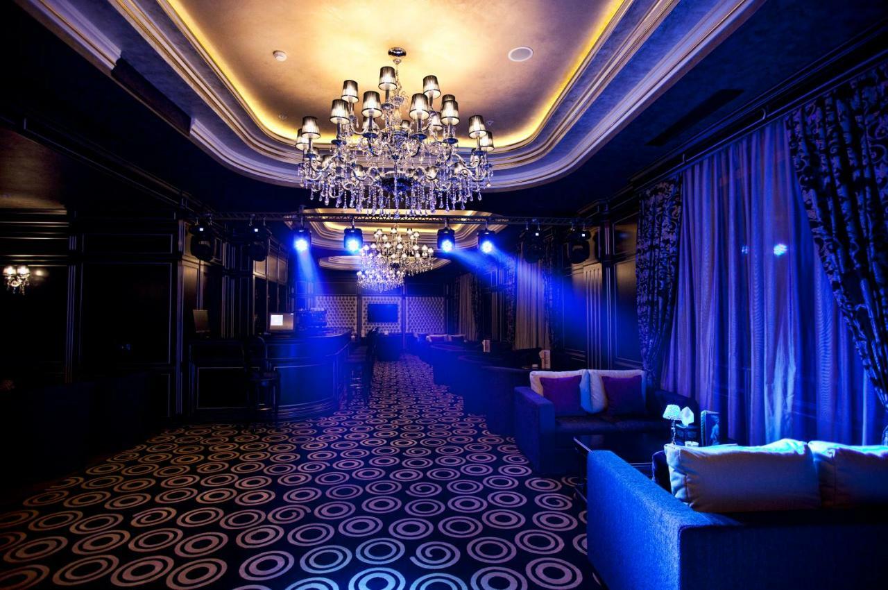 Multi Grand Pharaon Hotel Ptghni Екстер'єр фото