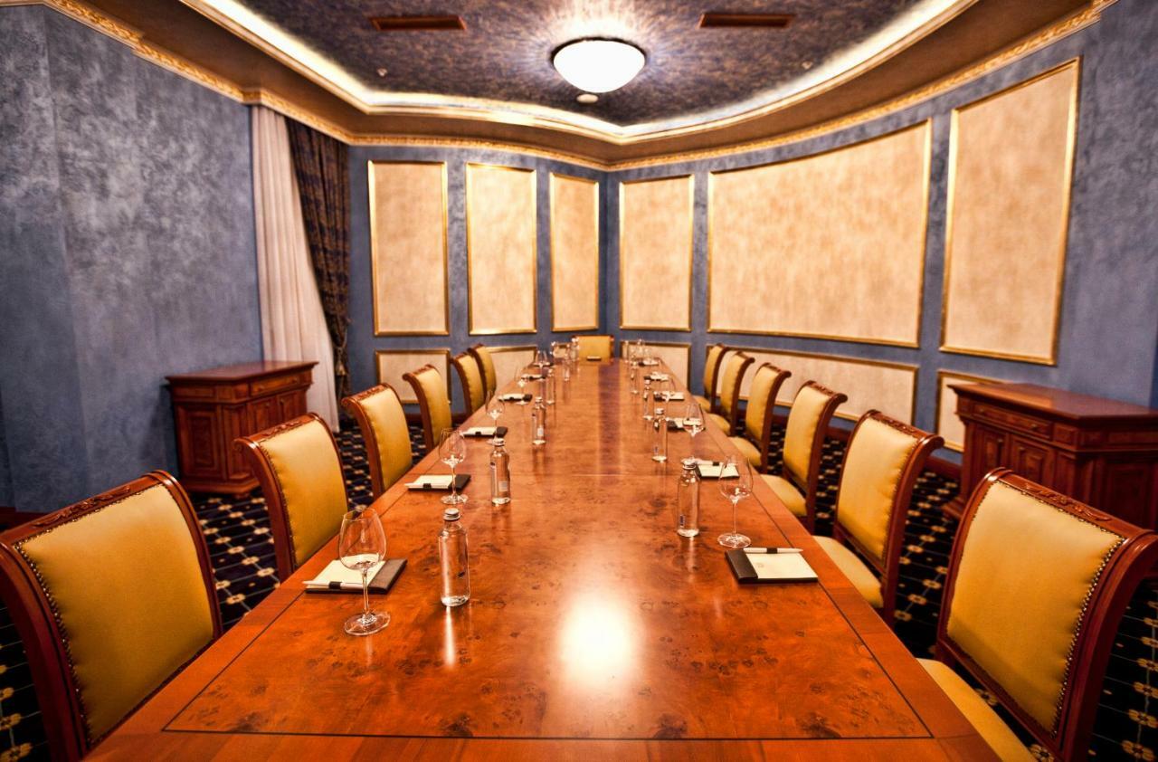 Multi Grand Pharaon Hotel Ptghni Екстер'єр фото