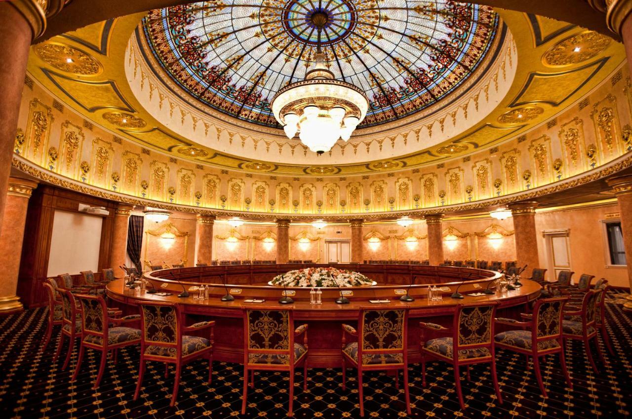 Multi Grand Pharaon Hotel Ptghni Екстер'єр фото
